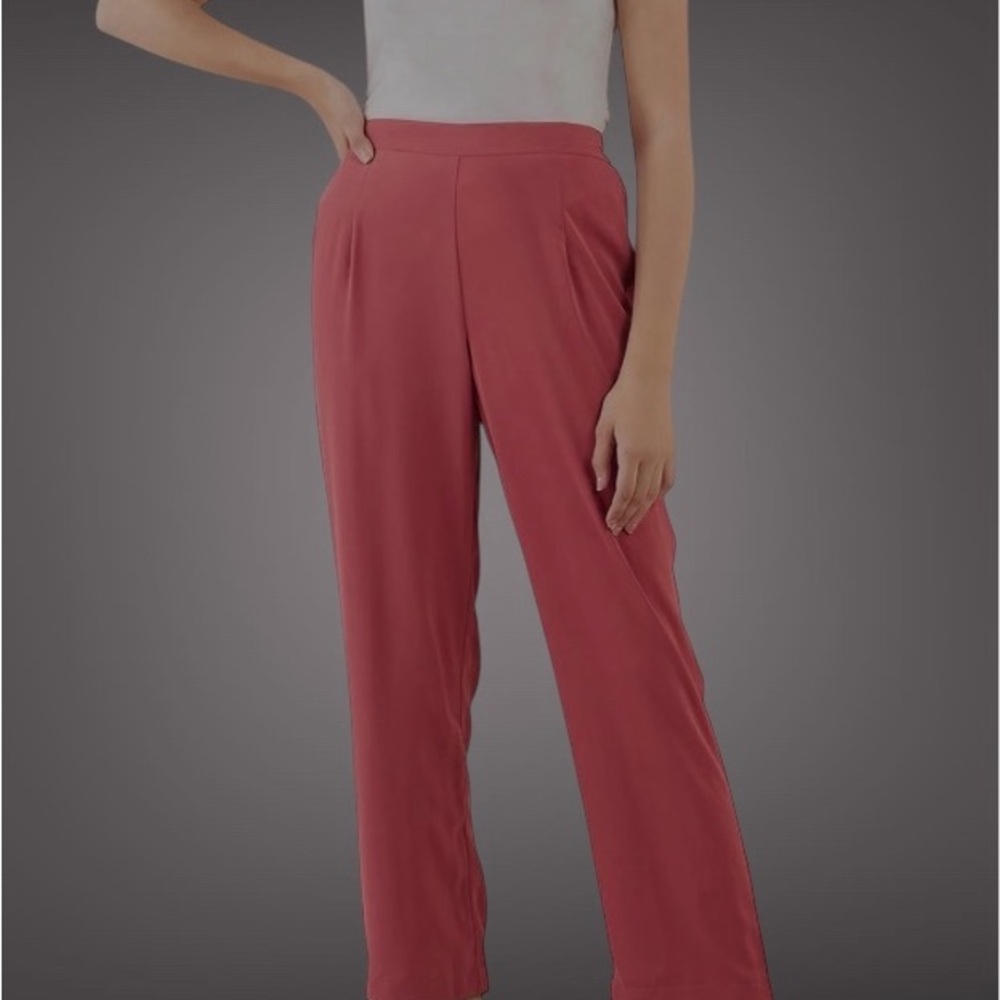 Elegant Women's Peach Pants